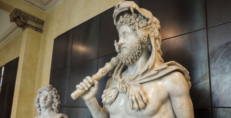 Commodus dressed as Hercules, statue in the Capitoline Museums