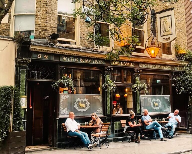 Grab a pint at a historic Victorian boozer in bloomsbury