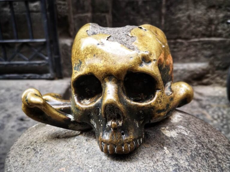 Skull decoration outside the church of Purgatorio ad Arco, Naples