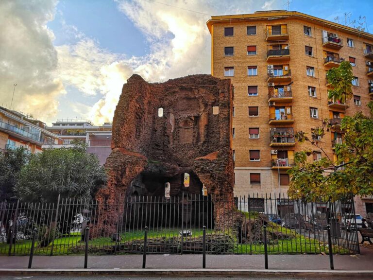 The Devils Throne in Rome