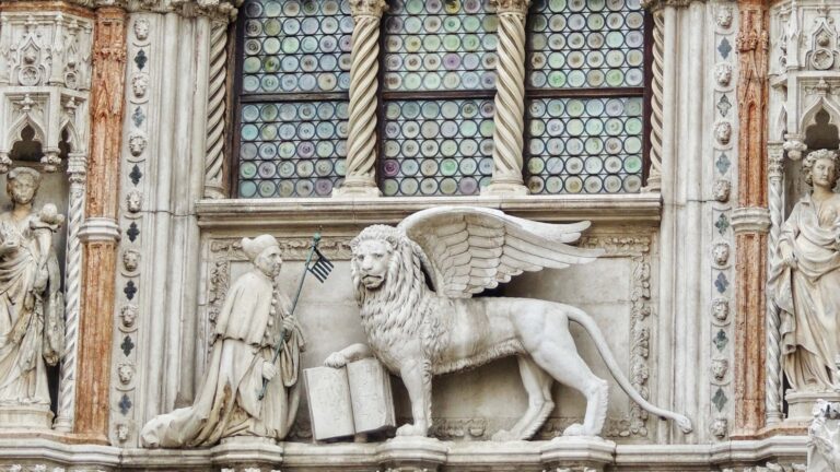 the facade of the doge's palace in venice